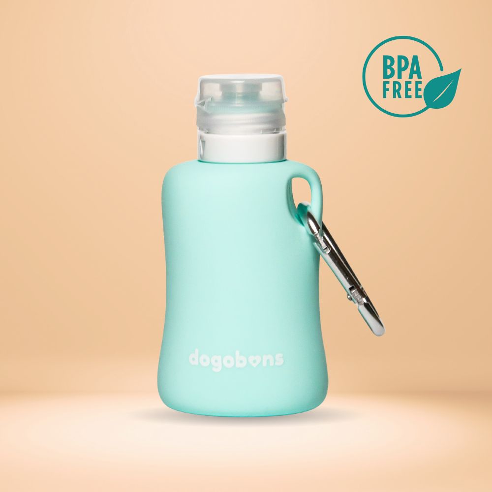 Botella pipí para perro